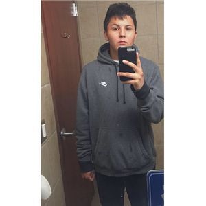 Meet your Posher, Jonathon